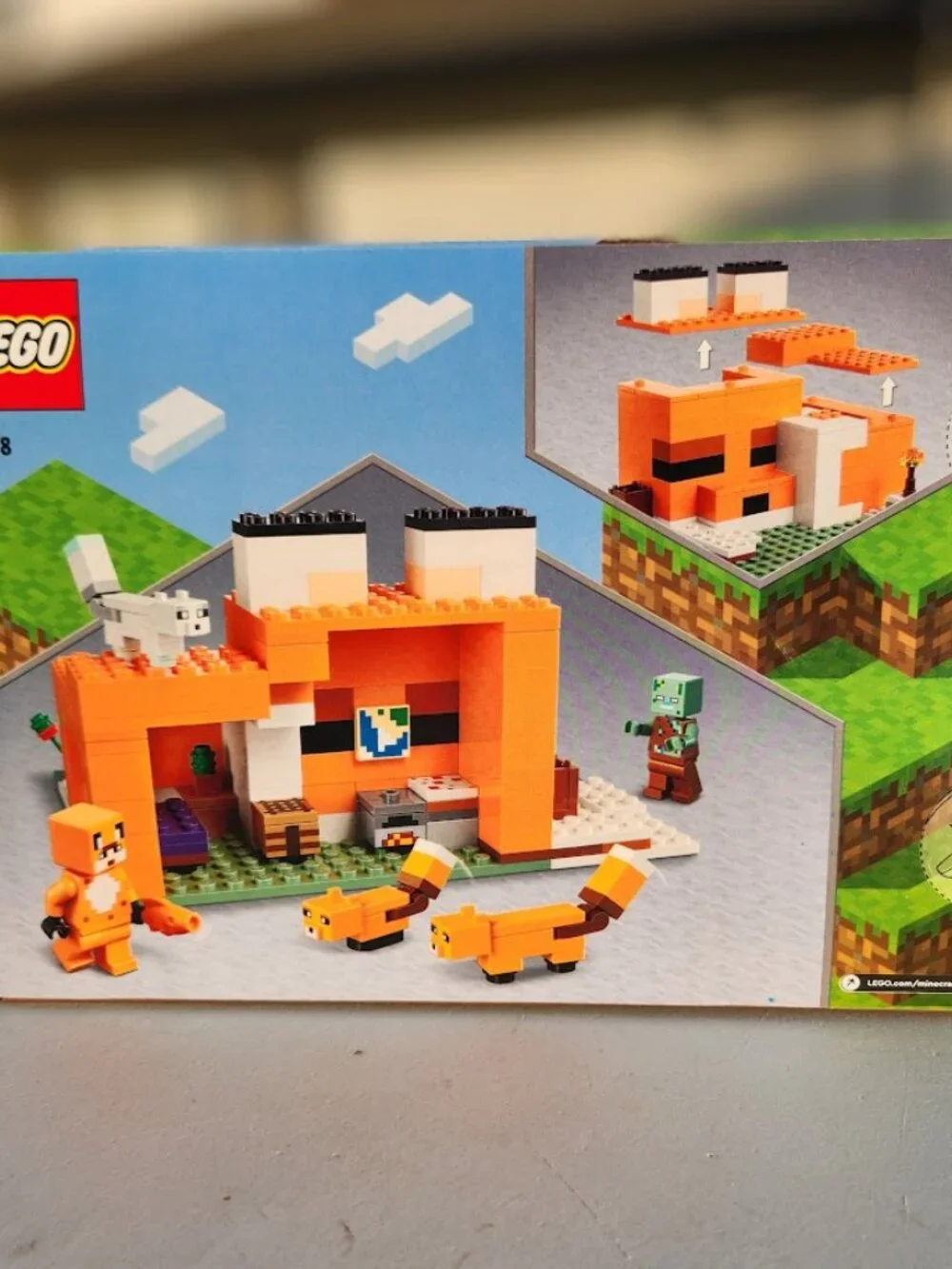 NEW LEGO MINECRAFT Fox Lodge House 21178 Drowned Zombie You will receive: (1) LE